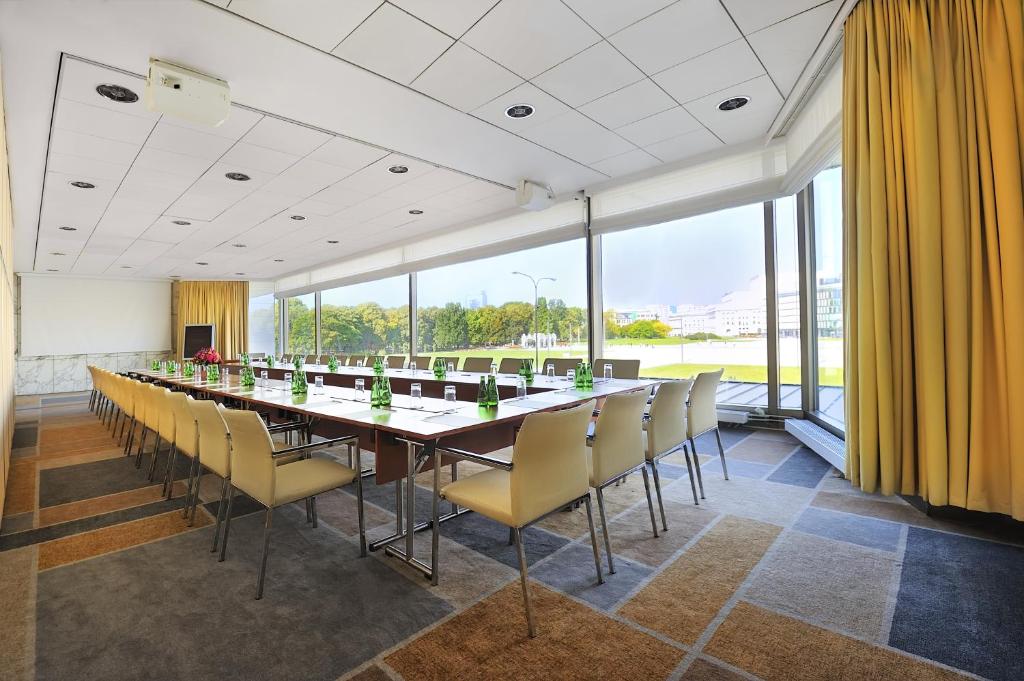 ビジネスセンター