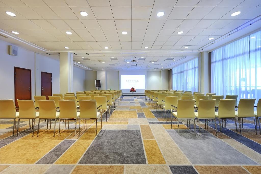 ビジネスセンター