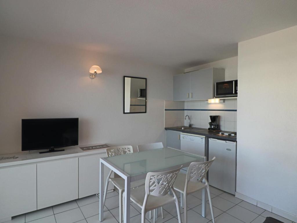 Appartement 4/6 pers avec terrasse, proche mer - FR-1-472A-165 - 4