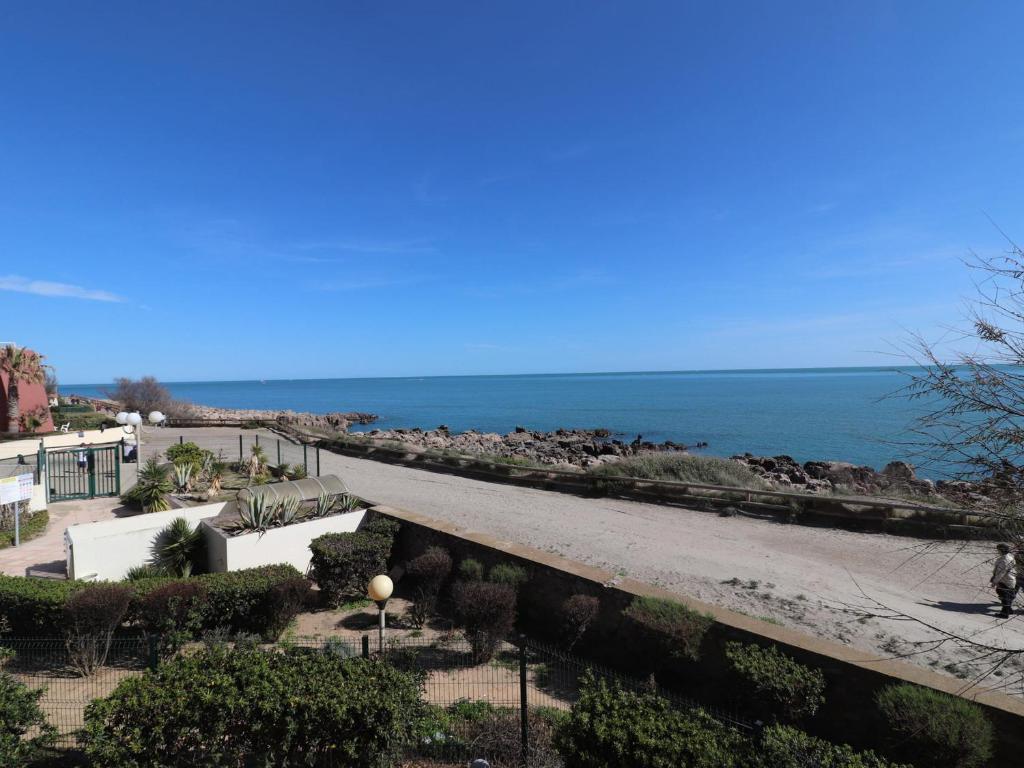 3 pièces en bord de mer avec WIFI et garage privé - FR-1-472A-203 - 2