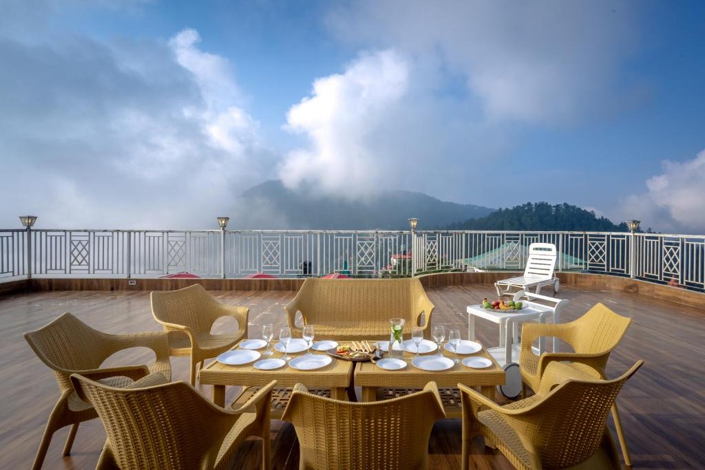 Hostie Mystica - 5BHK luxury pent-home, Mashobra photo