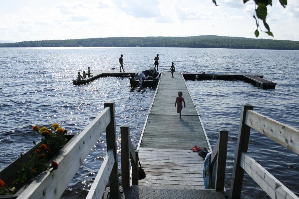Auberge et Chalets sur le Lac photo