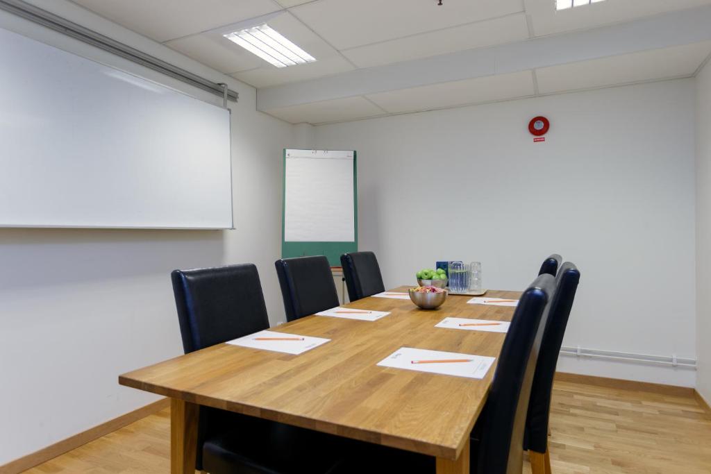 Business center