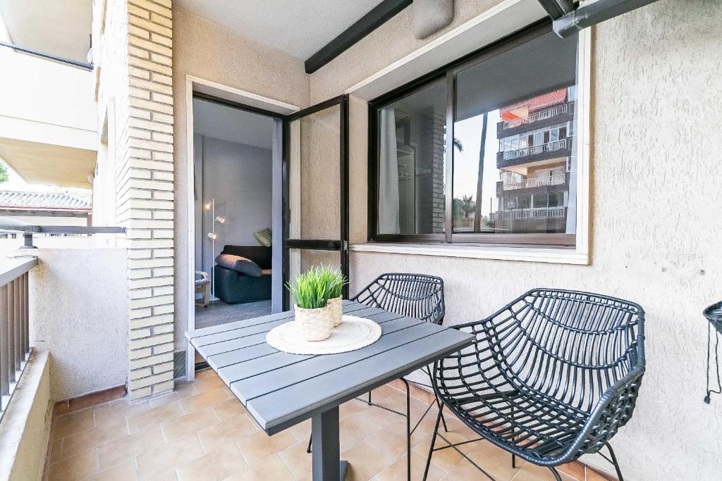 76-Lovely Beach Front Apartment in Fuengirola - 3