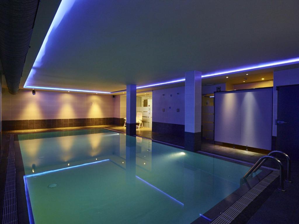 Hotel Europe — Hotel in Ostend