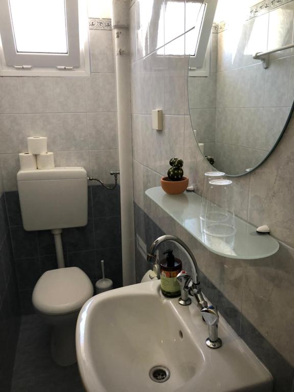 Platanos Rooms photo