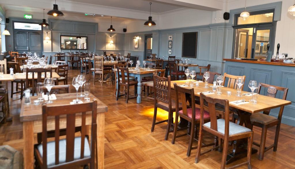 The Bath Arms Hotel photo
