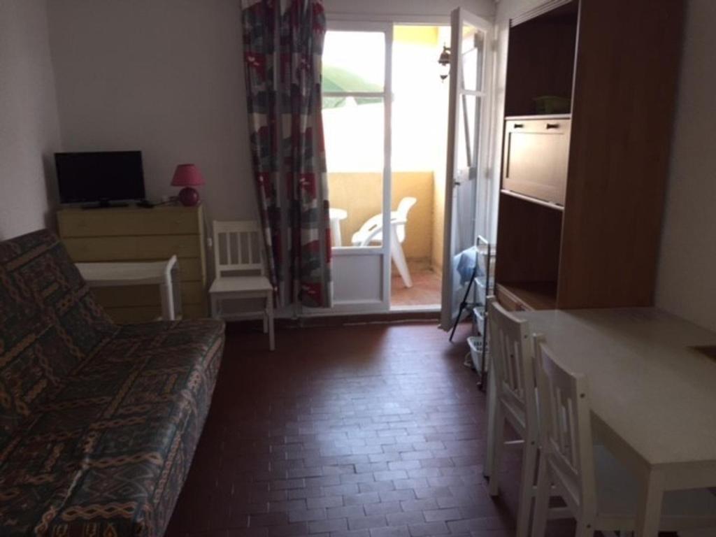 Studio 2 Pers, Piscine, Parking, Animaux admis - FR-1-81-245 - 3