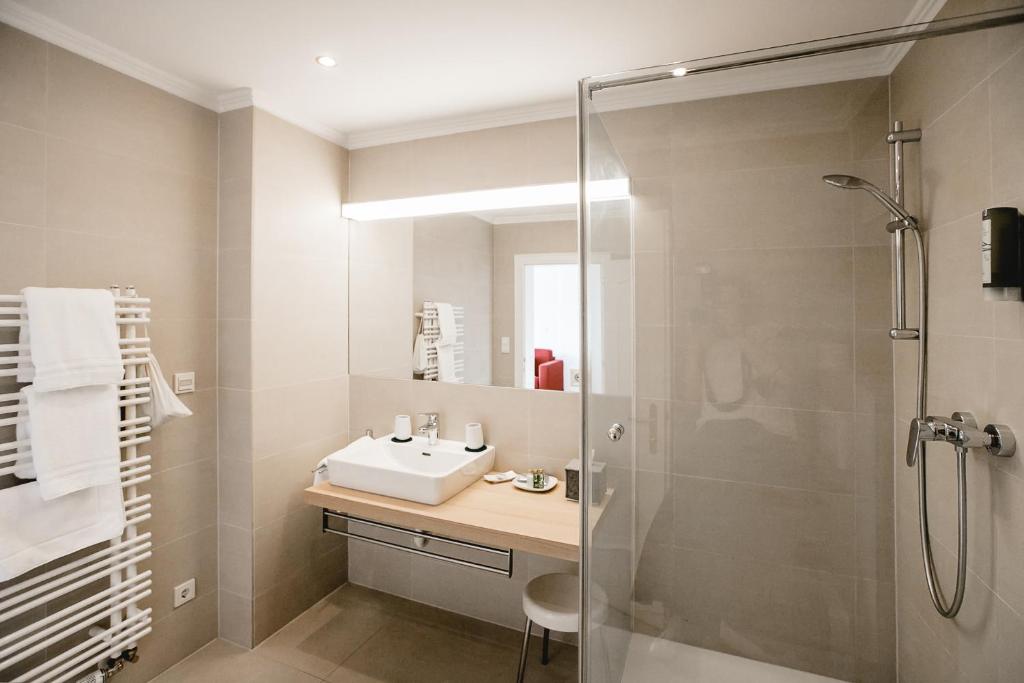 Seehotel Billroth photo