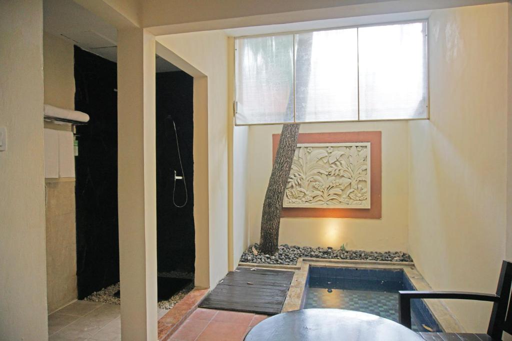 อ่างแช่น้ำร้อนกลางแจ้ง