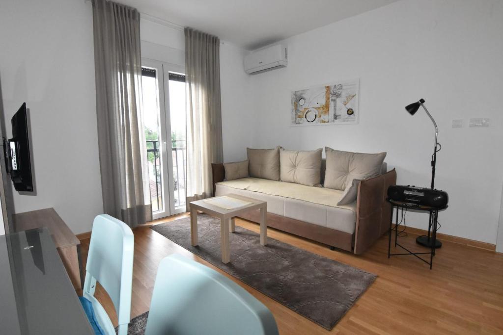 Apartman Lipa 11 - 1