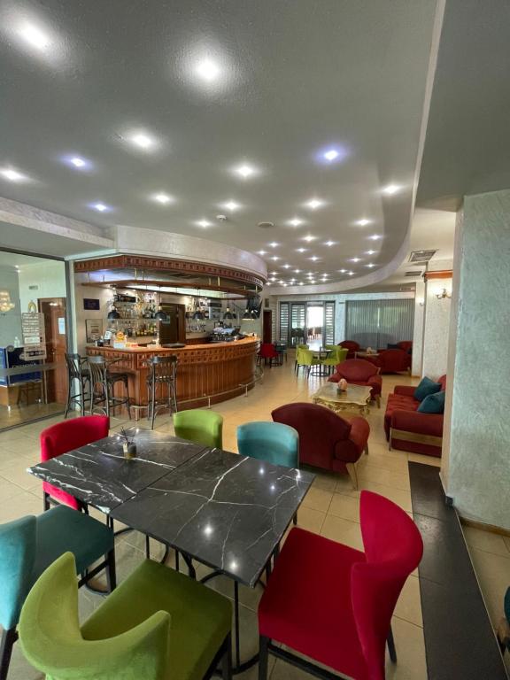 Terra Europe Brontes Hotel photo