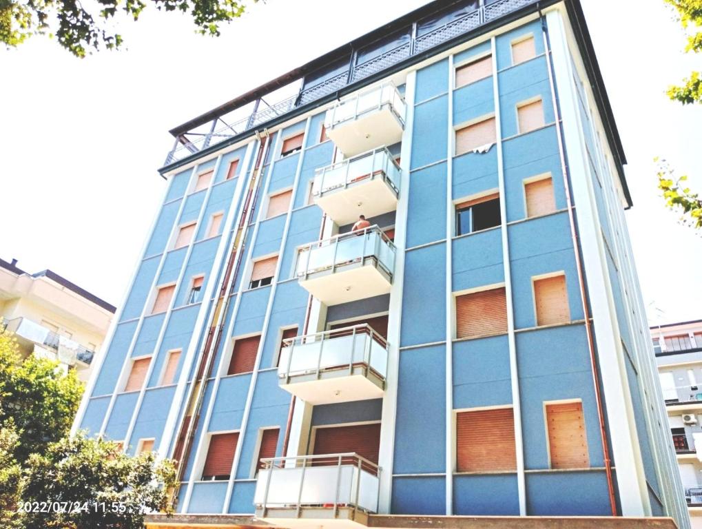 Condominio Adriatico — Hotel in Cesenatico