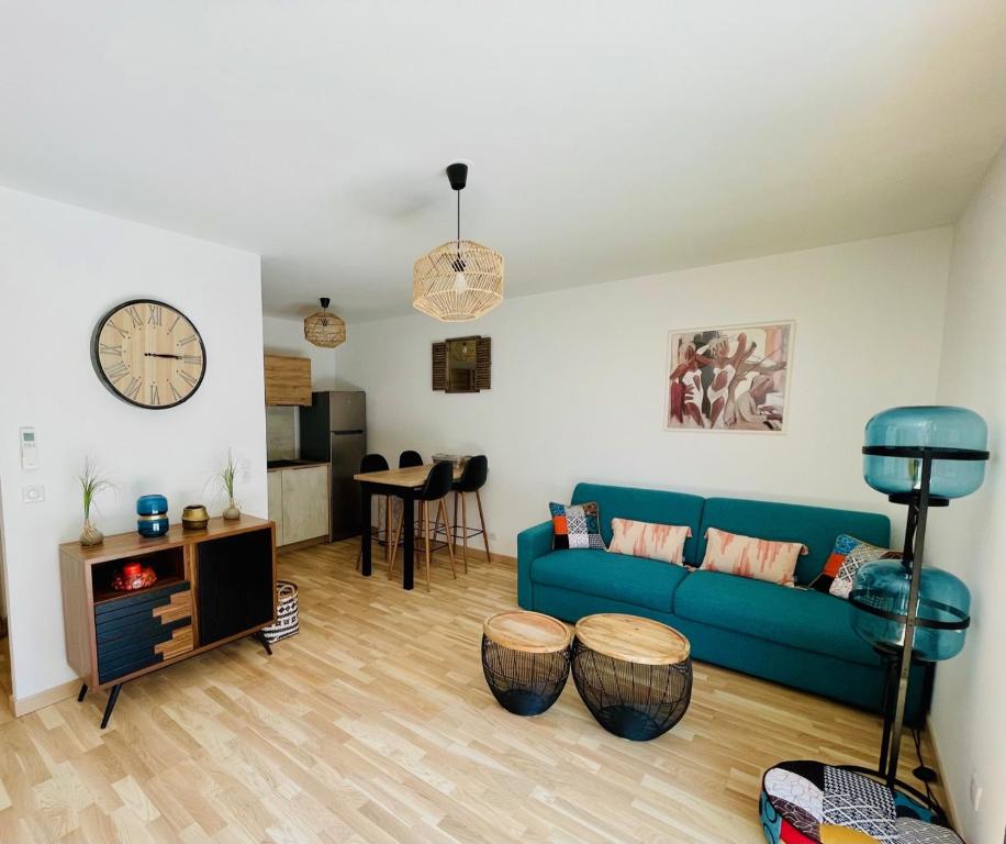 Ajaccio T2 grand standing neuf - centre ville et plages - 4 personnes - parking privé - 5