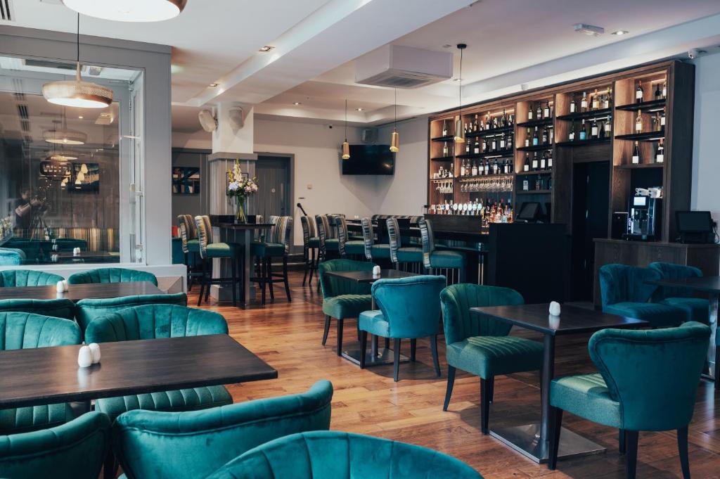 Bar/lounge