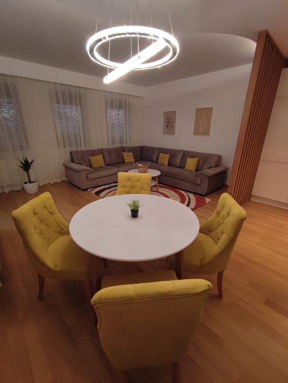 Ahmetspahic Home - 5