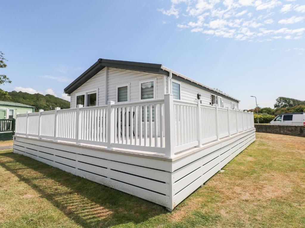 69 The Paddocks, Carmarthen