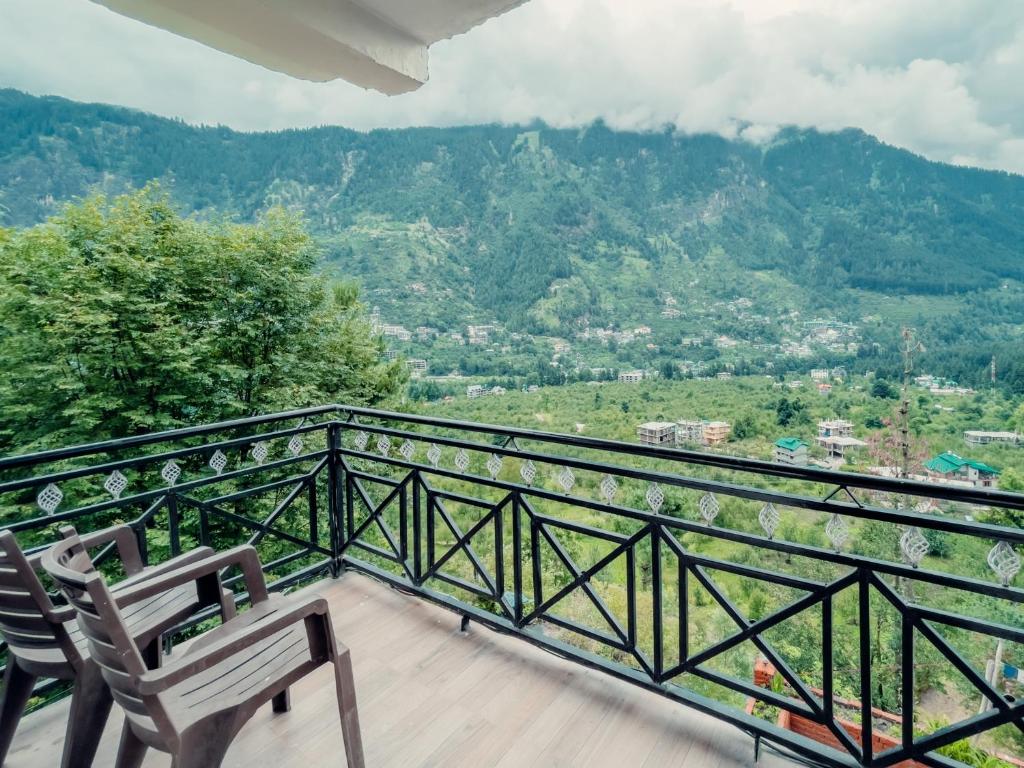 Monkbase Cafe and Hostel photo