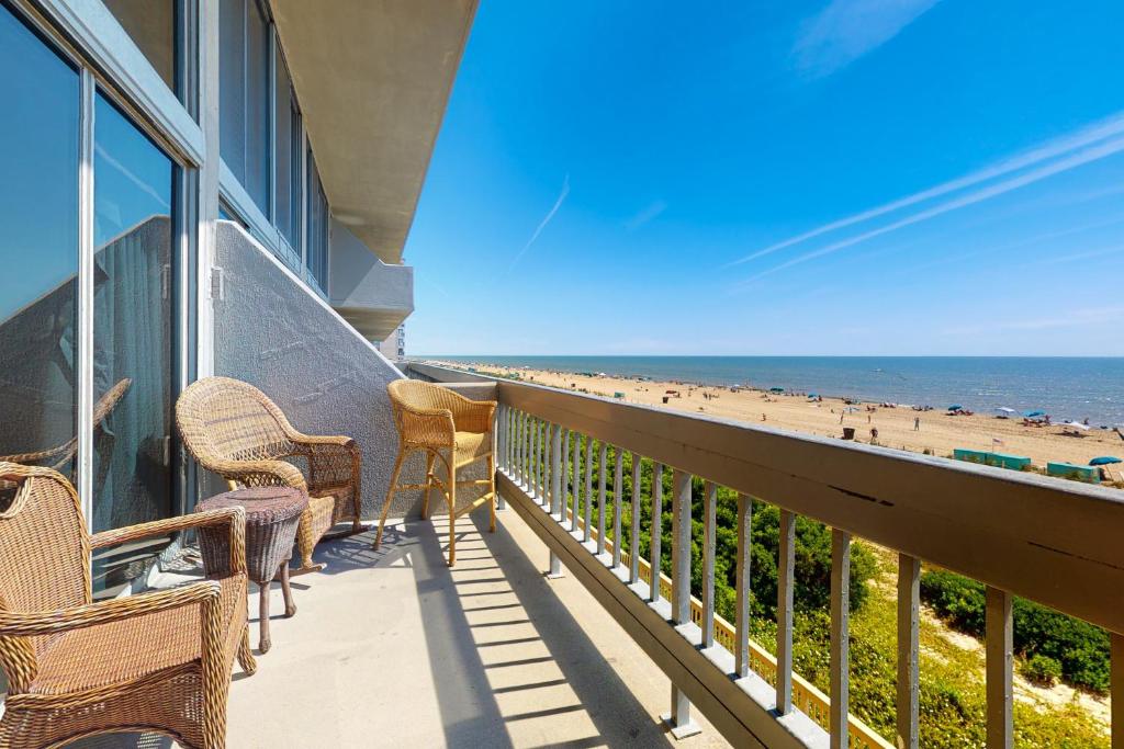 Century I 402, Ocean City