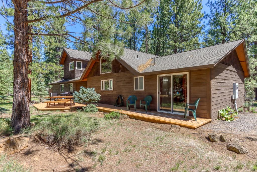 Gateway to the Deschutes, Sisters