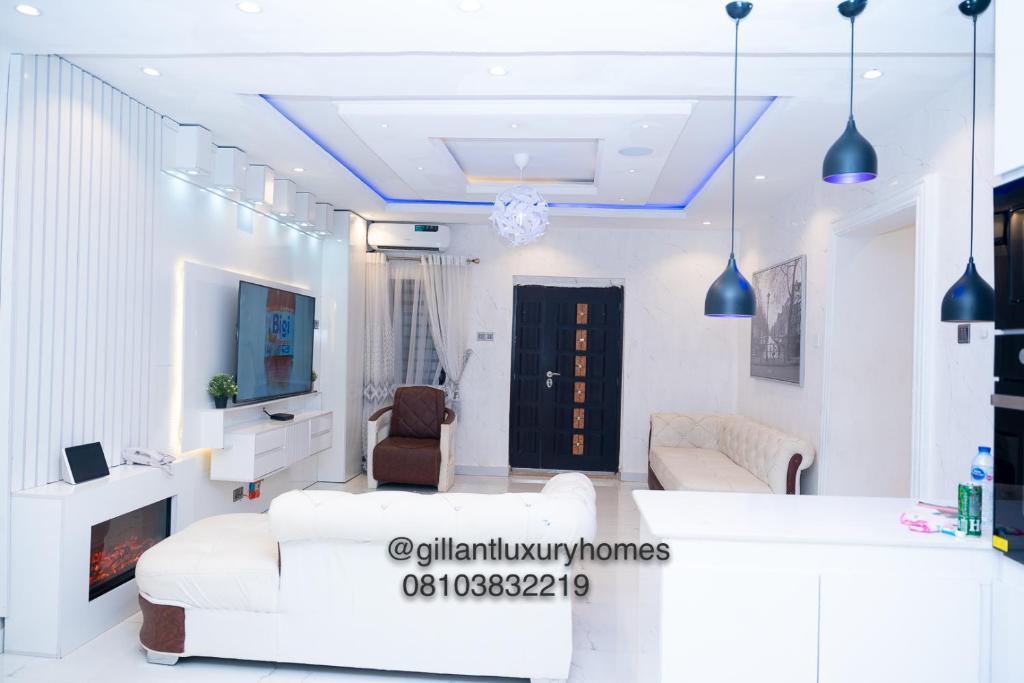 Gillant Luxury Homes — Hotel in Benin City