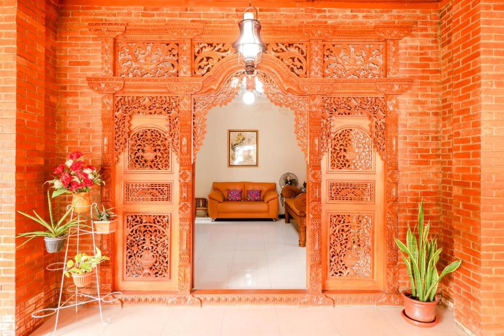 フロント・ロビー