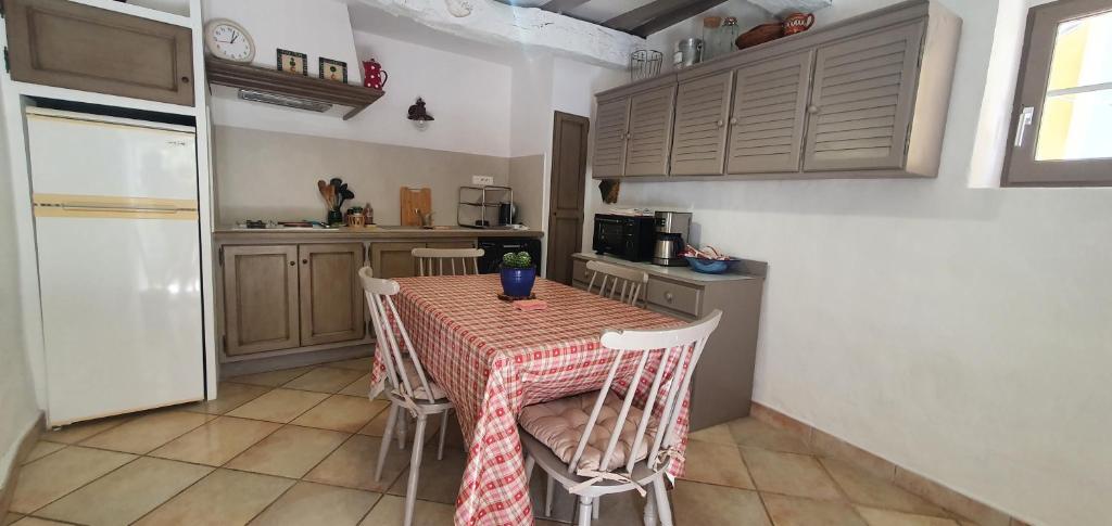 La Carriera, petite maison Provençale sud Ventoux, climatisée - 5