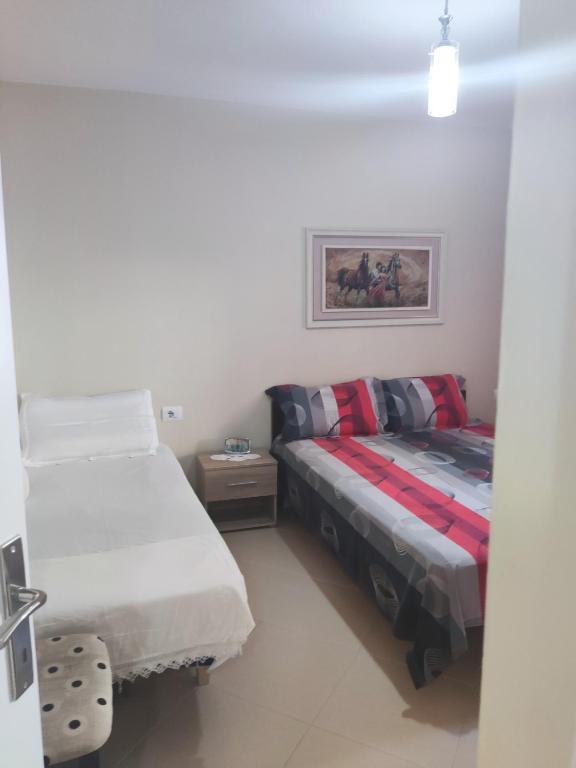 Albani's entire flat with nice view photo