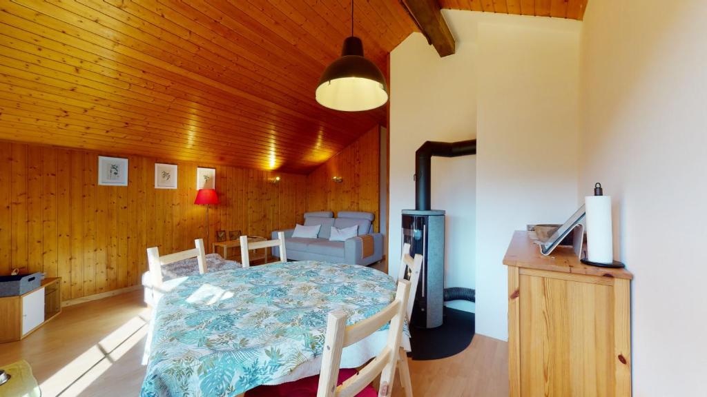Beautiful apartment for 4 people with a splendid view of les Dents du Midi - 3