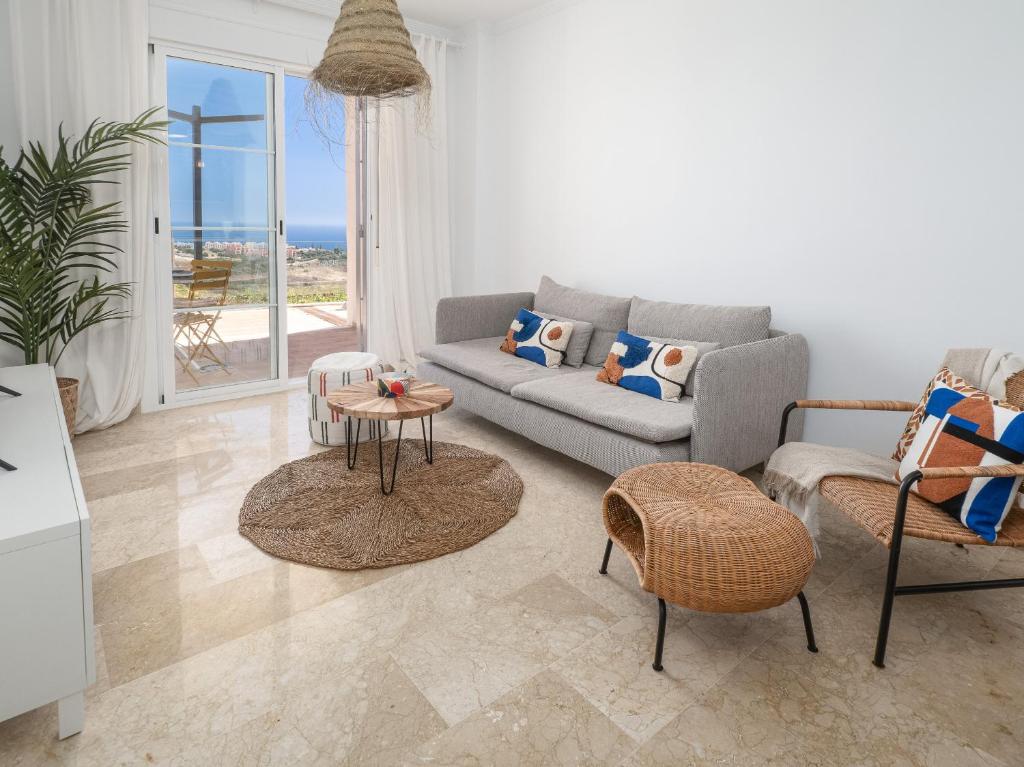 Small Oasis 2387 - 3