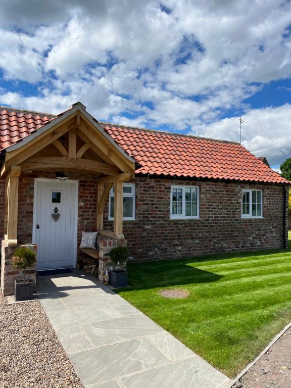 The Old Parlour - With Hot tub and Dog Friendly!