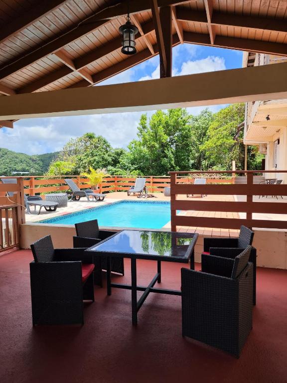 flamboyantvilla photo