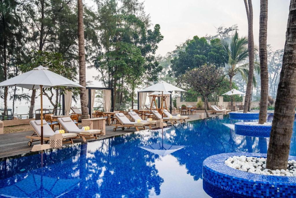 Silver Waves Resort & Spa Daman, a member of Radisson Individuals