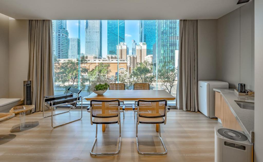 Shenzhen ALLIN Space to time, Šen-čen