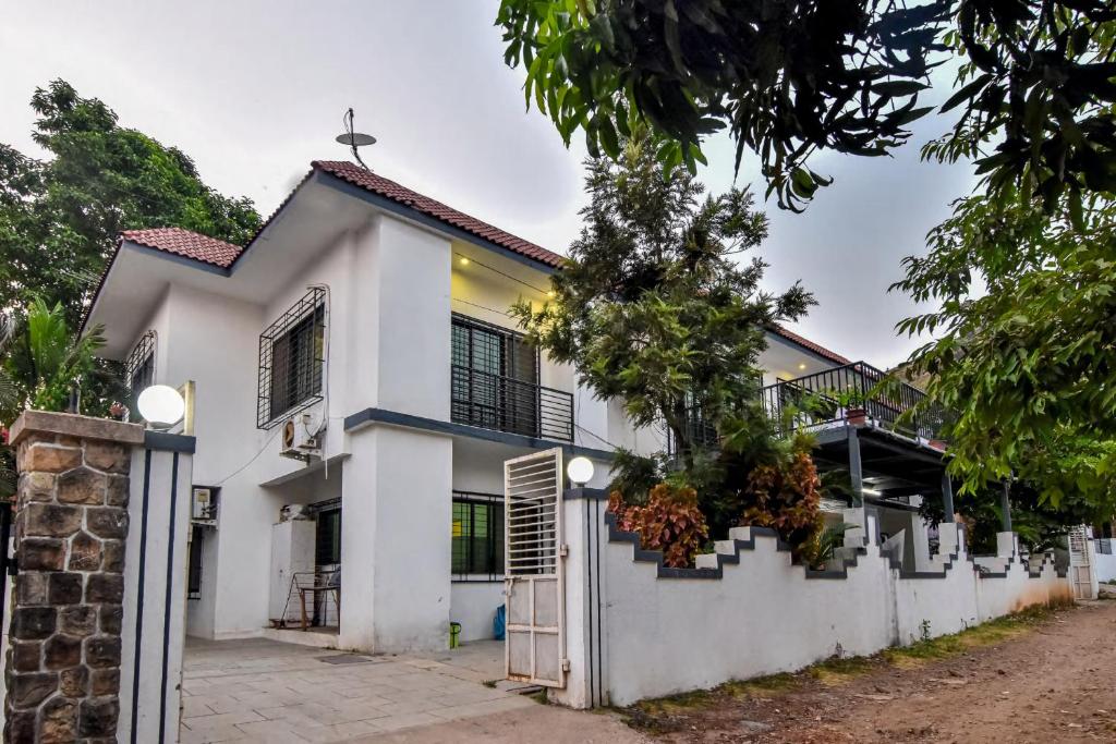 Villa On the Rocks — Hotel in Lonavala