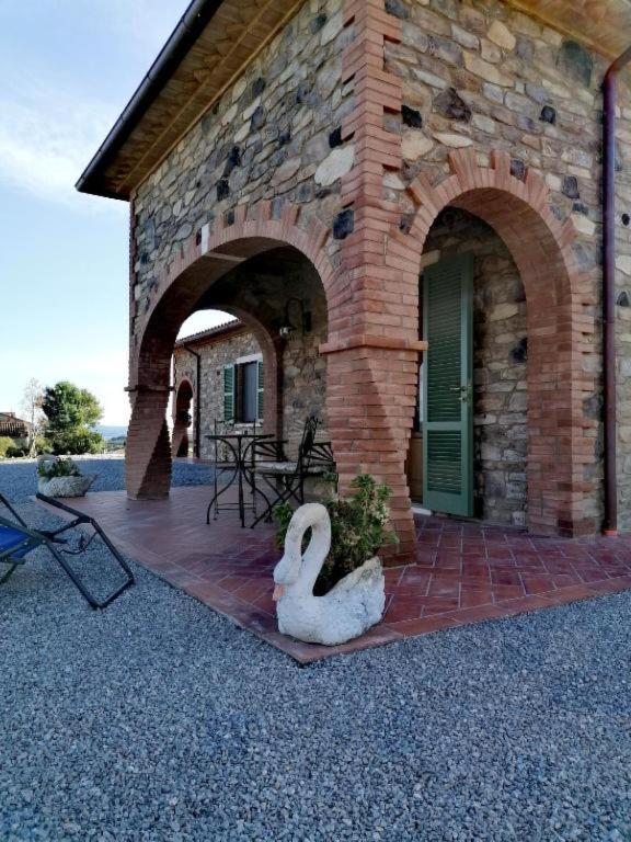 Casolare intero Monte Crespini
