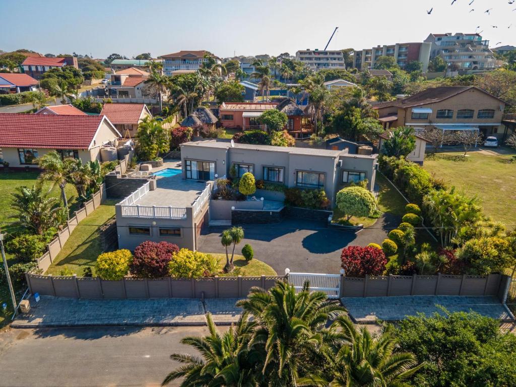 Vista Oceana – 4 Bedroom, Uvongo, Manaba Beach, Margate