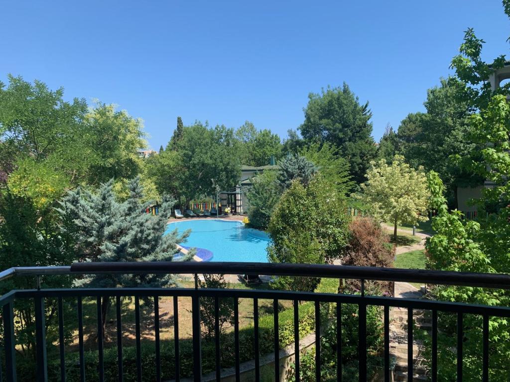 Kalina Private Apartments in Emerald Resort, Ravda photo