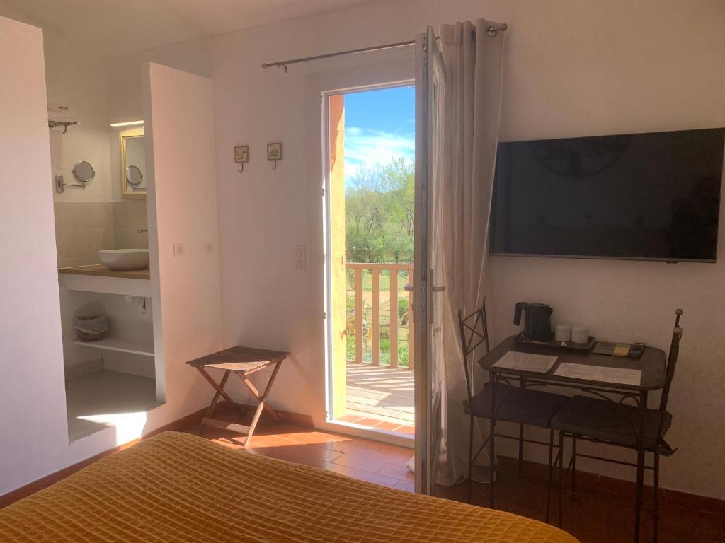 Hotel Les Ambres photo