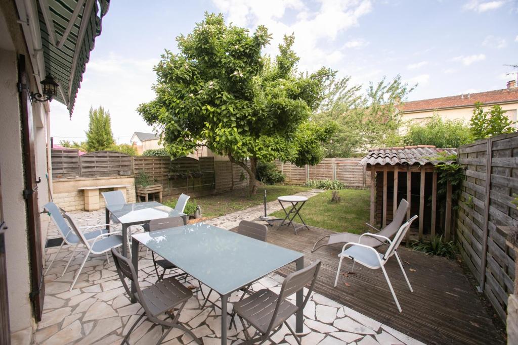 Maison avec jardin à 2mn du centre - 4
