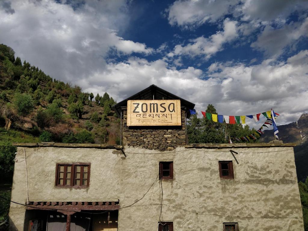 Zomsa Culturehub — Hotel in Keylong