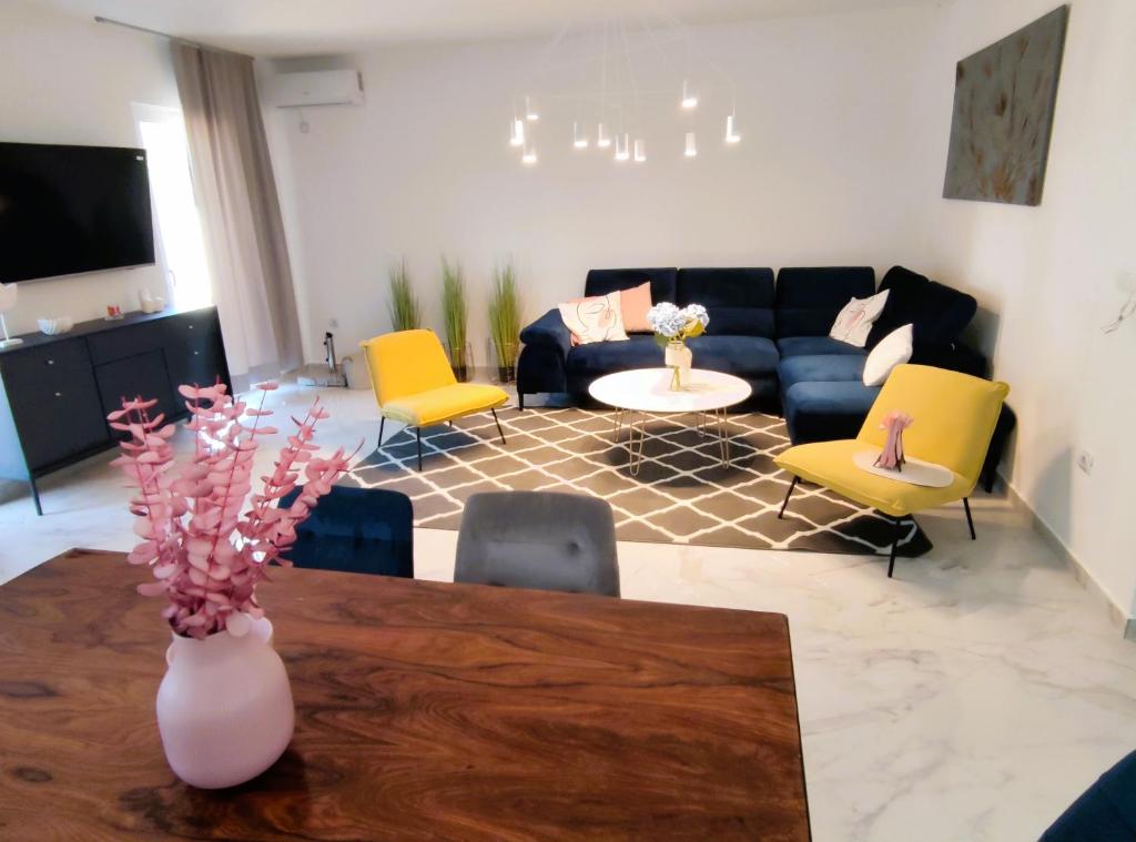 Villa Olive Hill - 2