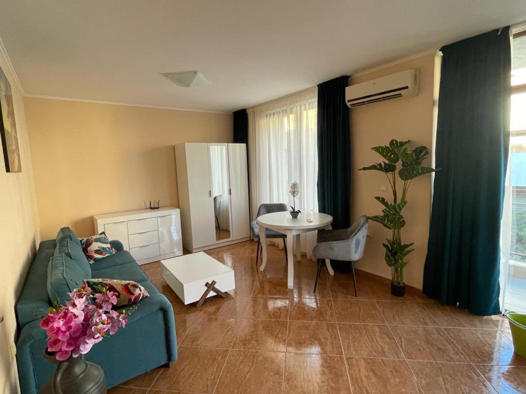 HELIOS I premium, Sveti Vlas