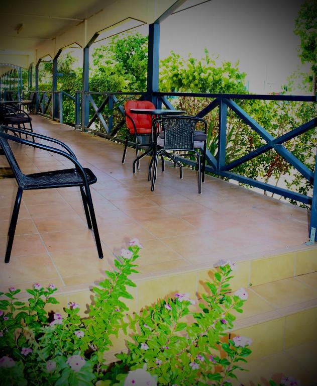 Matildas End Holiday Units — Hotel in Karumba