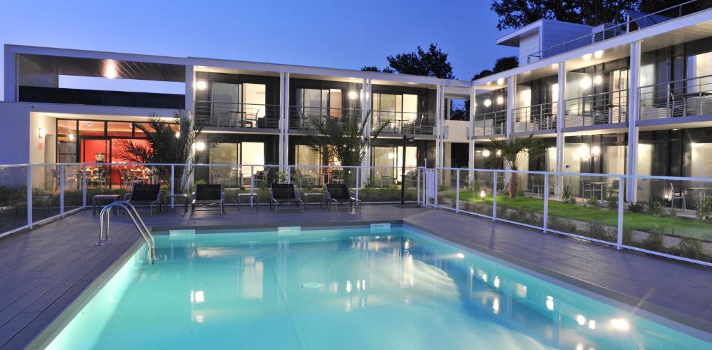 Hotel Eden Park Pau Est, avec Piscine photo