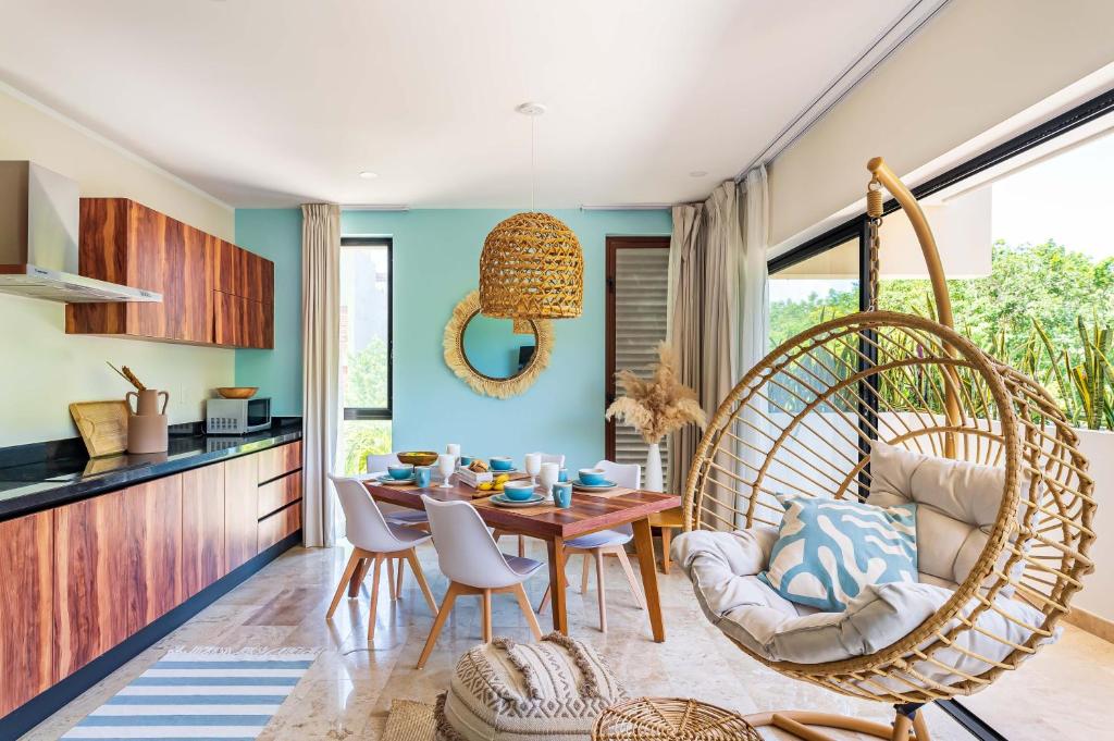 Tulum PROMO 2BR with Rooftop Pool, Gym and FREE BIKES - 3