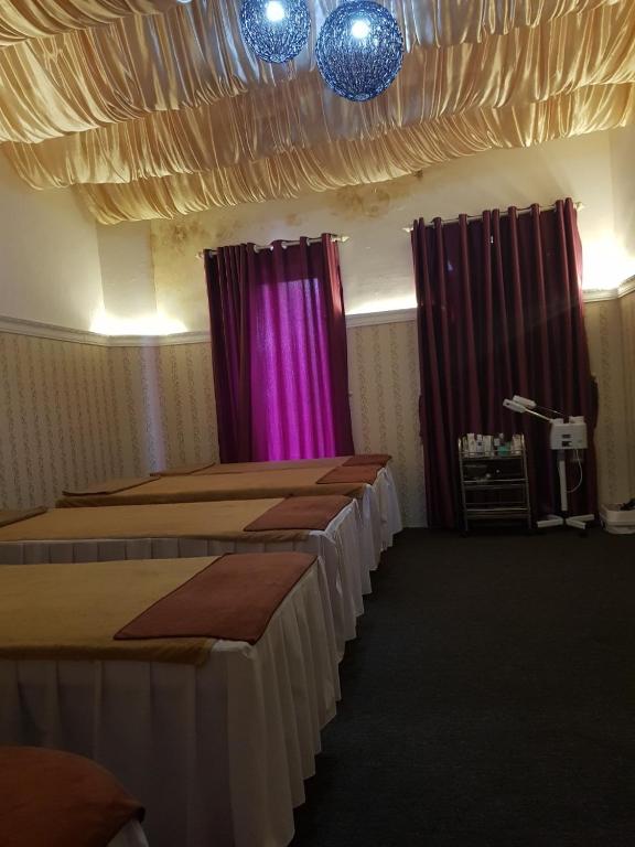 Hanoisunflowersuitehostel photo