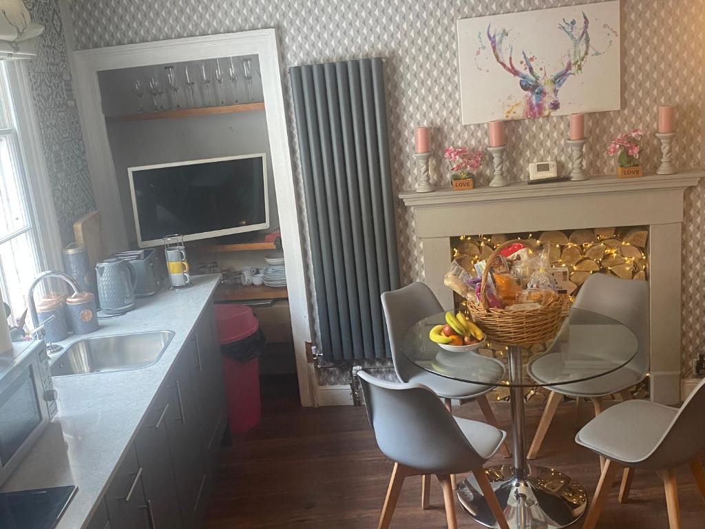 Georgian city apartment @ Thomas Street photo