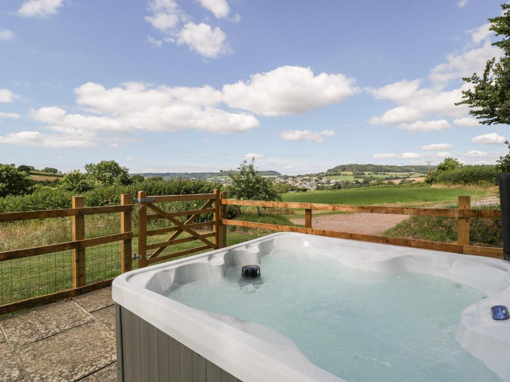 The Old Kennels, Sidmouth (Farm Conversion) photo 5