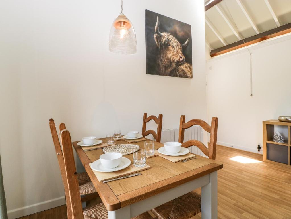 The Old Kennels, Sidmouth (Farm Conversion) photo 7